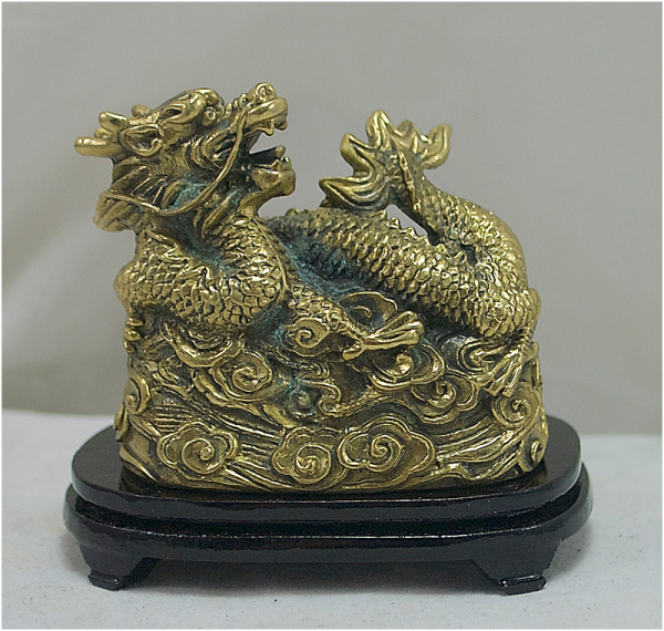 Bronze-Drache auf Holz-Sockel Höhe: 5 cm