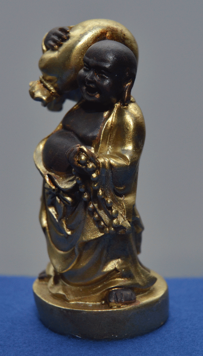 Lachender Buddha (Figur 8) Höhe: 7.5 cm